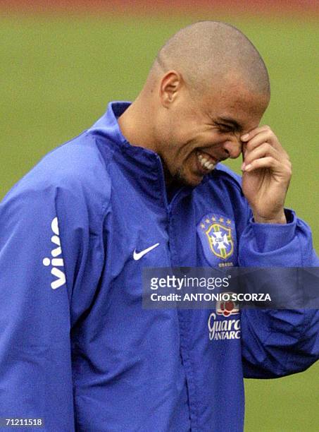 Brazilian Ronaldo Nazario grimaces during a training in Konigstein, Germany,15 June 2006. Ronaldo was examined in a hospital in Frankfurt in a...