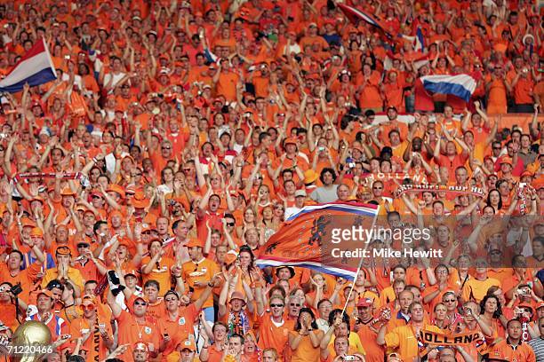 Dutch fans celebrate their team's 2-1 victory during the FIFA World Cup Germany 2006 Group C match between Netherlands and Ivory Coast at the...