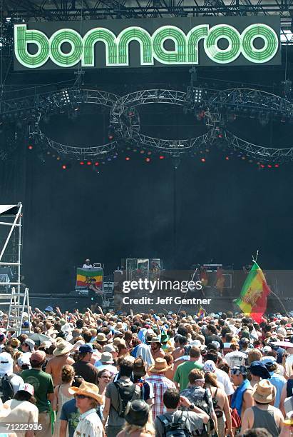 Fans watch Steel Pulse perfom during the first day of the 2006 Bonnaroo Music & Arts Festival on June 16, 2006 in Manchester, Tennessee. The...