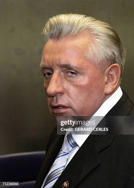 Luxembourg, LUXEMBOURG: Polish Agriculture and Rural Development Minister Andrzej Lepper arrives 19 June 2006 for an EU Agriculture and Fisheries...