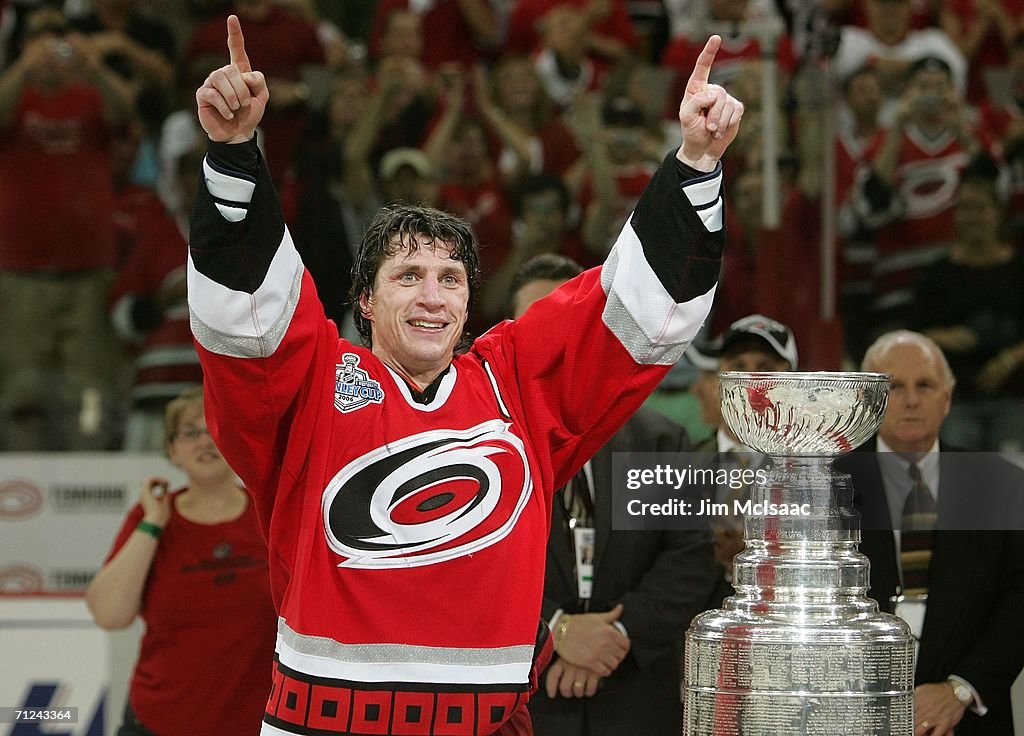 Edmonton Oilers v Carolina Hurricanes: Game 7