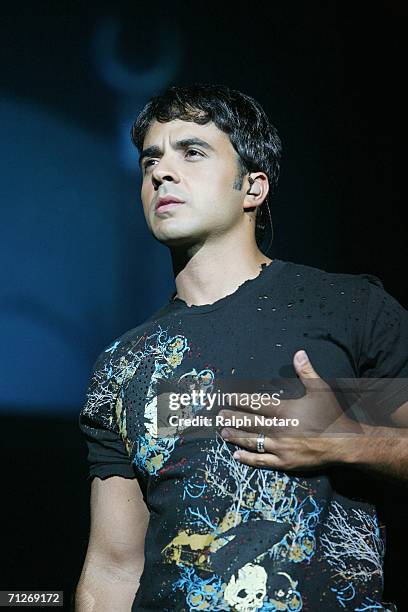 Luis Fonsi performs in Hard Rock Live at Seminole Hard Rock Hotel and Casino on June 21, 2006 in Hollywood, Florida.