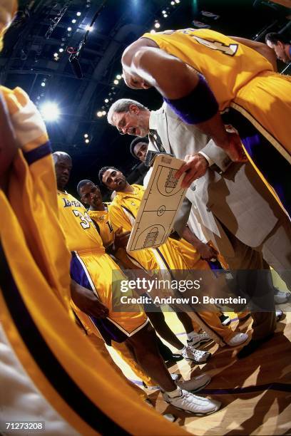 Los Angeles Lakers head coach Phil Jackson discusses strategy against the Indiana Pacers in Game Two of the 2000 NBA Finals played June 9, 2000 at...