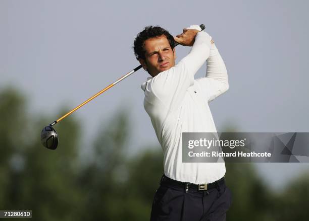 Matteo Del Podio of Italy tee's off at the 1st during the quarter-finals of The Amateur Championship 2006 at Royal St.Georges on June 23, 2006 in...