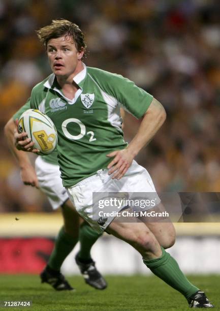 Brian O'Driscoll of Ireland looks to pass during the Lansdowne Cup match between the Australian Wallabies and Ireland at Subiaco Oval on June 24,...