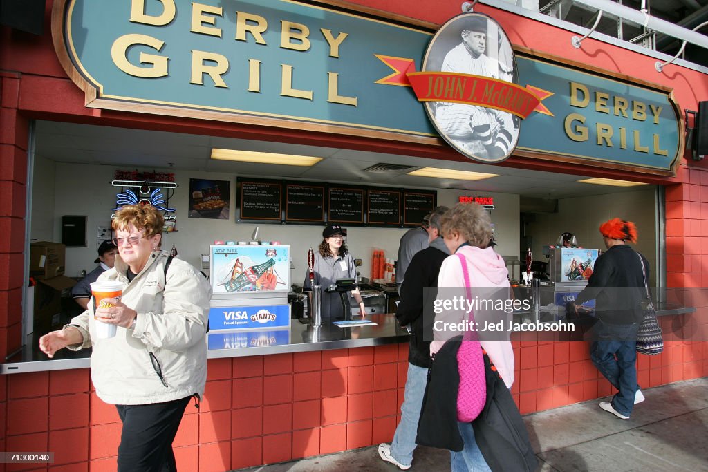 Los Angeles Dodgers v San Francisco Giants