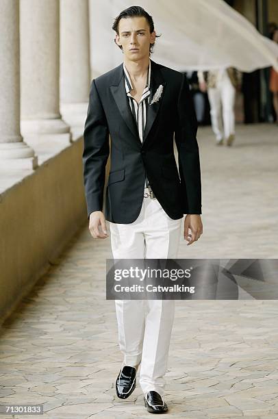 Model walks down the runway at the Alexander McQueen show as part of Milan Menswear Spring/Summer 2007 Collections on June 26, 2006 in Milan, Italy.