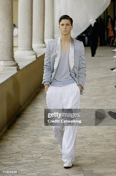 Model walks down the runway at the Alexander McQueen show as part of Milan Menswear Spring/Summer 2007 Collections on June 26, 2006 in Milan, Italy.