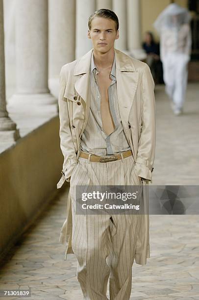 Model walks down the runway at the Alexander McQueen show as part of Milan Menswear Spring/Summer 2007 Collections on June 26, 2006 in Milan, Italy.