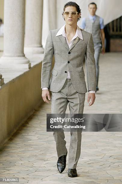 Model walks down the runway at the Alexander McQueen show as part of Milan Menswear Spring/Summer 2007 Collections on June 26, 2006 in Milan, Italy.