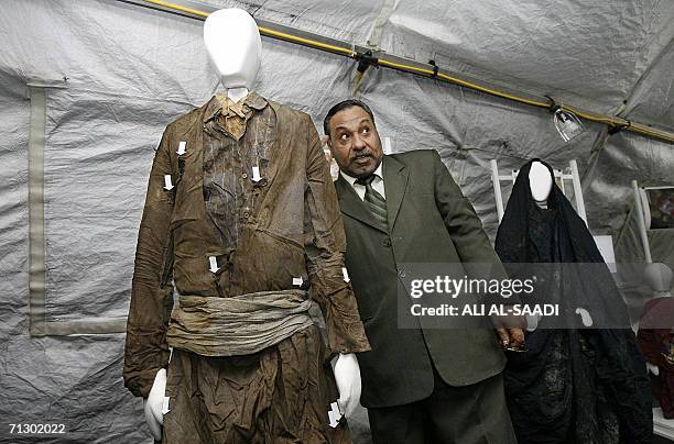 Sadam Lab Lab Hussein Jaafar Photos and Premium High Res Pictures - Getty Images
