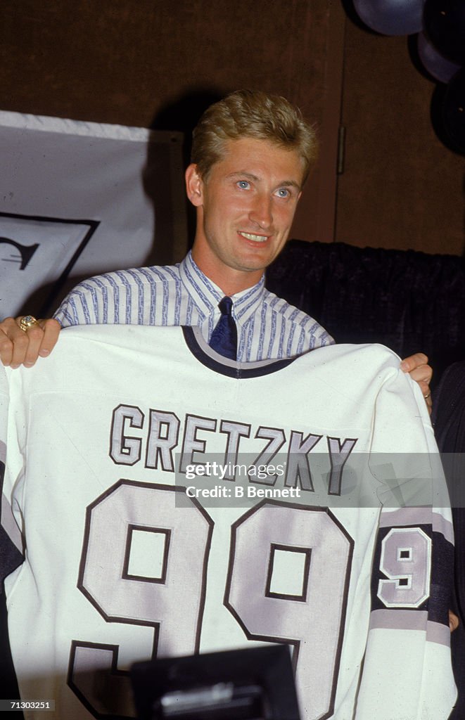 Wayne Gretzky Traded To Los Angeles