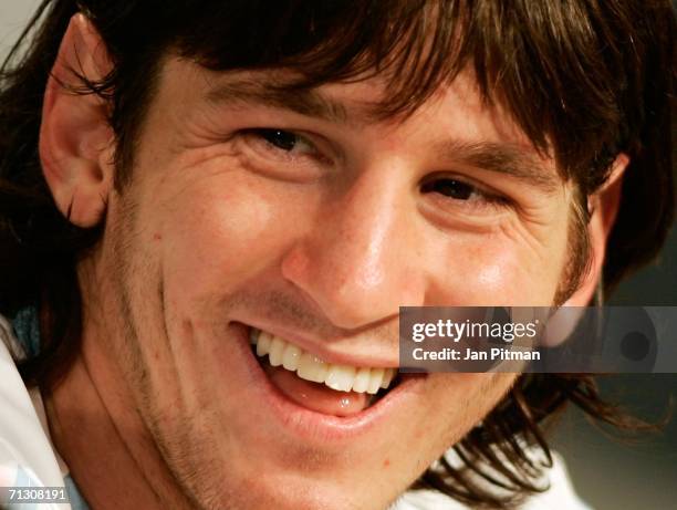 Messi Rosto Lionel Messi Closeup Photos and Premium High Res Pictures - Getty Images