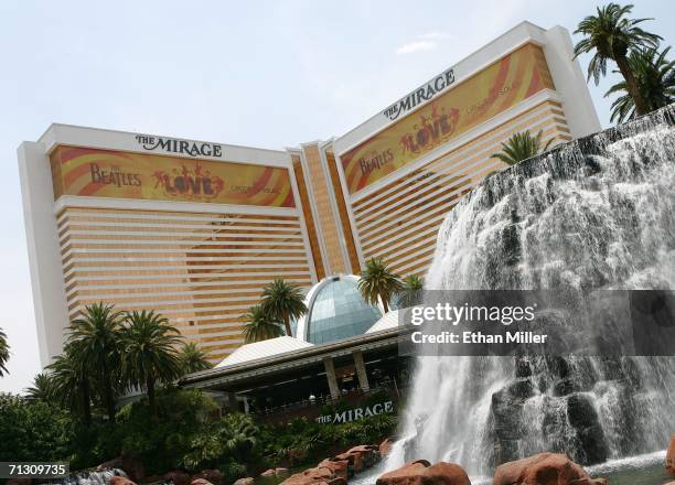 Wrap on the outside of The Mirage Hotel & Casino advertises "The Beatles LOVE by Cirque du Soleil" June 27, 2006 in Las Vegas, Nevada. The show, a...