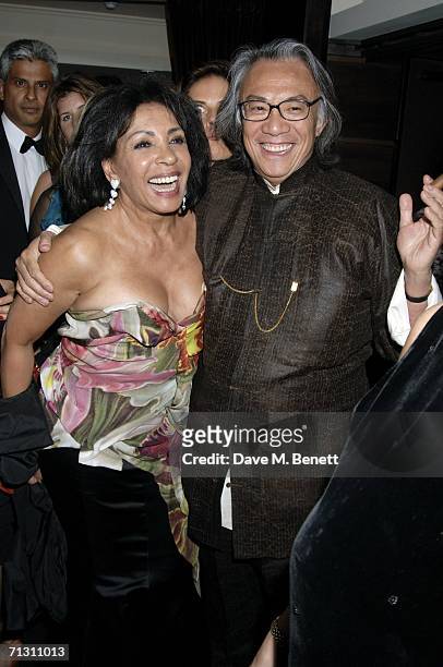 Shirley Bassey and David Tang attend the Dorchester Bar launch party, at the Dorchester hotel on June 27, 2006 in London, England.