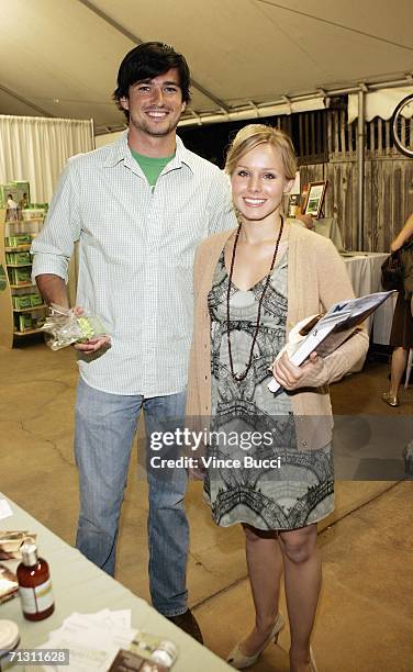 Actors Wes Brown and Kristen Bell attend a cocktail reception for "The Green Experience" eco event on June 27, 2006 at Trellis in Los Angeles,...