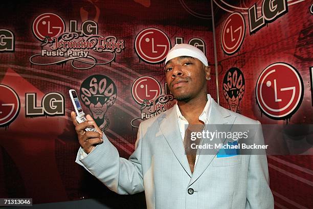 Cisco Rapper Goggles 2,279 Sisqo Photos & High Res Pictures - Getty Images