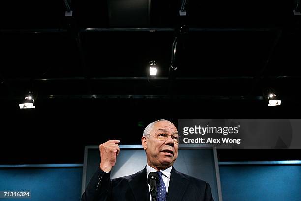 Former Secretary of State Colin Powell speaks as he announces the lead gift of $10 million for the building of the Vietnam Veterans Memorial Center...