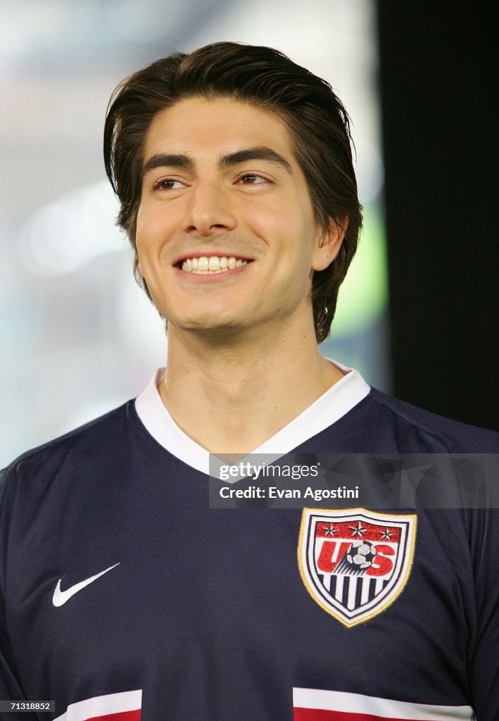 Actor Brandon Routh appears on MTV's Total Request Live at MTV Times ...
