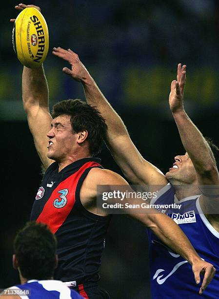 David Hille for Essendon in action during the round 13 AFL match between the Kangaroos and Essendon Bombers at the Telstra Dome June 30, 2006 in...