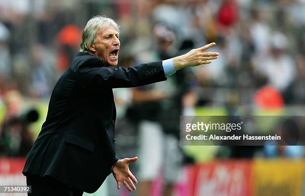Manager of Argentina Jose Pekerman shouts instructions to his players during the FIFA World Cup Germany 2006 Quarter-final match between Germany and...