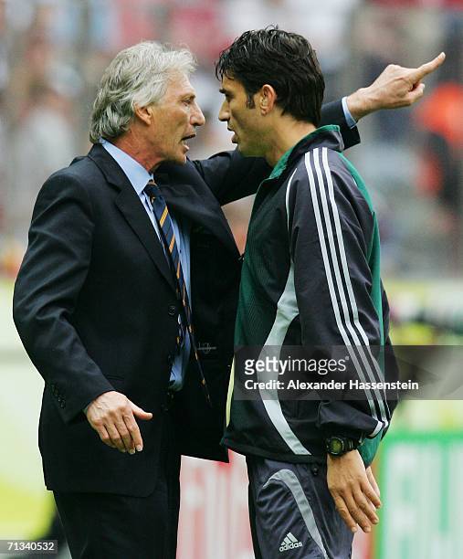 Manager of Argentina Jose Pekerman argues with the fourth official during the FIFA World Cup Germany 2006 Quarter-final match between Germany and...