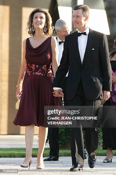 Luxembourg, LUXEMBOURG: Prince Guillaume and Princess Sibilla of Luxembourg arrive at the Grand Theater to attend a special performance for Grand...