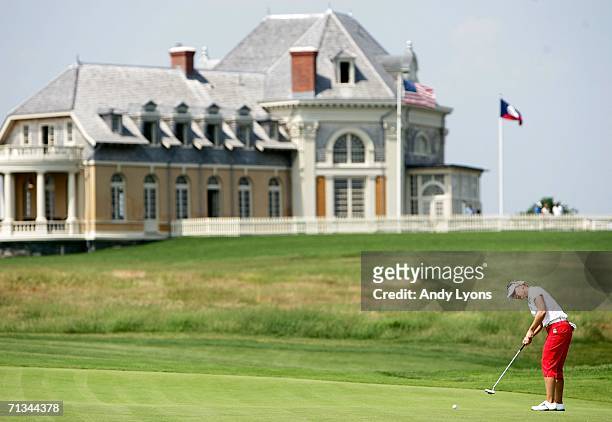 Annika Sorenstam of Sweden putts on the fifth green during the first round of the 2006 Women's U.S. Open at Newport Country Club on June 30, 2006 in...