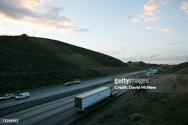 Trucks cross the San Andreas Fault at Tejon Pass between Los Angeles and northern California, Interstate 5, on June 30, 2006 near Gorman, California....