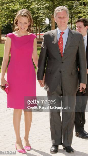 Princess Mathilde of Belgium and Prince Philippe of Belgium pose as they arrive to attend the inauguration of the Grand Duke Jean Modern Art Museum...