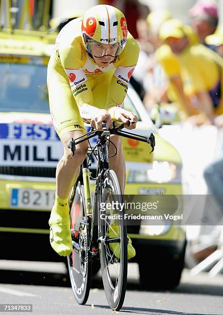 David Millar of Great Britain and the Saunier Duval Team in action during the prologue of the 93st Tour de France on July 1, 2006 in Strasbourg,...