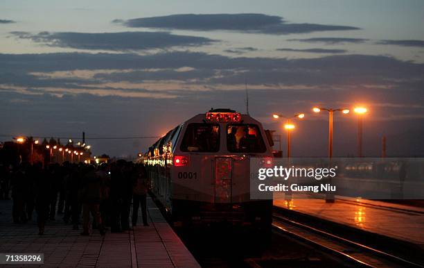 The first train to travel from Beijing to the Tibetan capital Lhasa arrived at Golmud station July 3, 2006 in Qinghai, China. The Qinghai-Tibet...