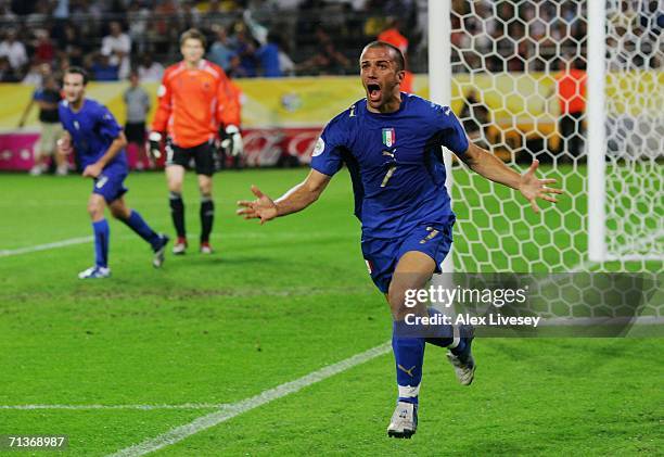 7 414 Alessandro Del Piero Photos High Res Pictures Getty Images 7-414-alessandro-del-piero-photos-high-res-pictures-getty-images