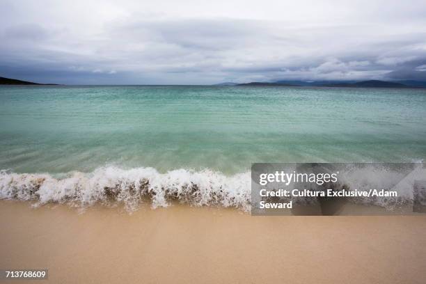 scarista beach, south harris, outer hebrides, scotland - adam scotland stock pictures, royalty-free photos & images