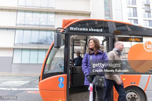 Getting Off 15,583 Get Off Bus Stock Photos, High-Res Pictures, and Images - Getty ...