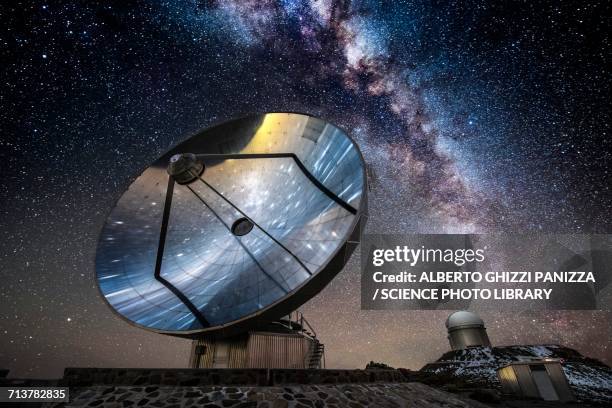 la silla eso observatory - observatorium stock-fotos und bilder