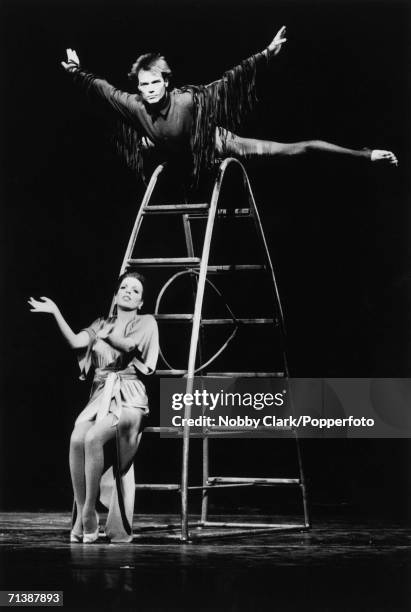 American singer and actor Liza Minnelli and a member of the Martha Graham Dance Company in Graham's treatment of Edward Lear's poem 'The Owl And The...