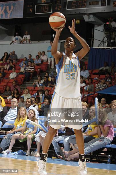 Stacey Lovelace-Tolbert of the Chicago Sky shoots the ball against the Los Angeles Sparks on May 30, 2006 at the UIC Pavilion in Chicago Illinois....