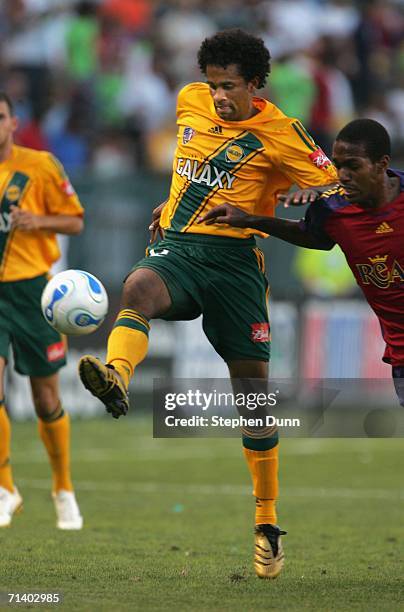 Troy Roberts of the Los Angeles Galaxy controls the ball against Real Salt Lake on July 8, 2006 at the Home Depot Center in Carson, California. The...