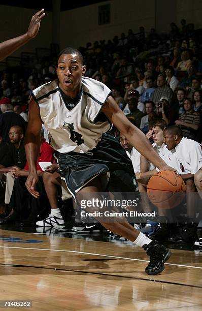 Randy Foye of the Minnesota Timberwolves drives against the Portland Trail Blazers during the 2006 Toshiba Vegas Summer League July 9, 2006 at the...
