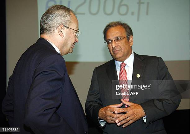 Lord David Renton 22 Lord Sainsbury Of Turville Stock Photos, High-Res Pictures, and ...