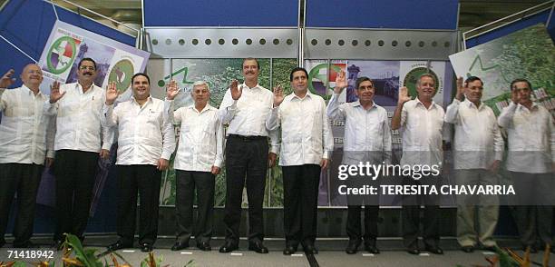 Carlos Morales, canciller de Republica Dominicana; Jose Manuel Zelaya, presidente de Honduras; Antonio Saca, presidente de El Salvador Said Musa,...