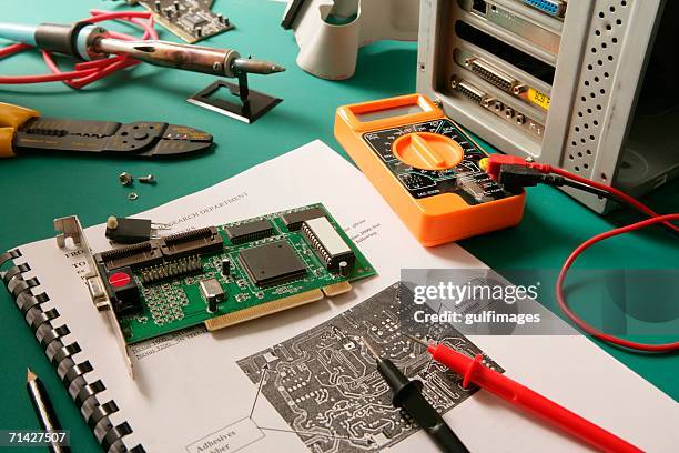 Computer Cpu Fixng Cpu Diagram Photos and Premium High Res Pictures - Getty Images