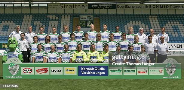 The team of SpVgg Greuther Fuerth assistant coach Werner Dressel, headcoach Benno Moehlmann, Juri Judt, Stephan Schroeck, Daniel Adlung, Stefan...