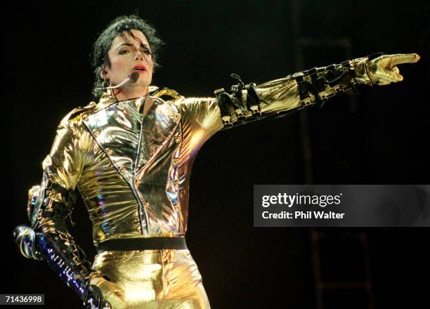 Michael Jackson performs on stage during is "HIStory" world tour concert at Ericsson Stadium November 10, 1996 in Auckland, New Zealand.