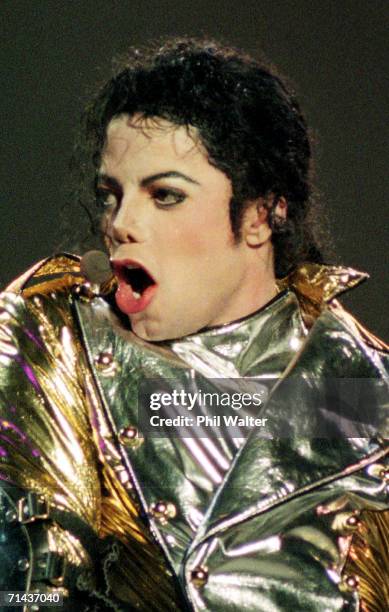 Michael Jackson performs on stage during is "HIStory" world tour concert at Ericsson Stadium November 10, 1996 in Auckland, New Zealand.