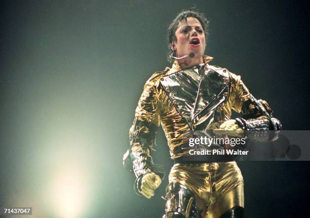 Michael Jackson performs on stage during is "HIStory" world tour concert at Ericsson Stadium November 10, 1996 in Auckland, New Zealand.