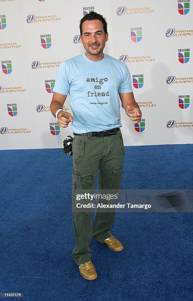 FL: Univisions Premios Juventud Awards - Arrivals