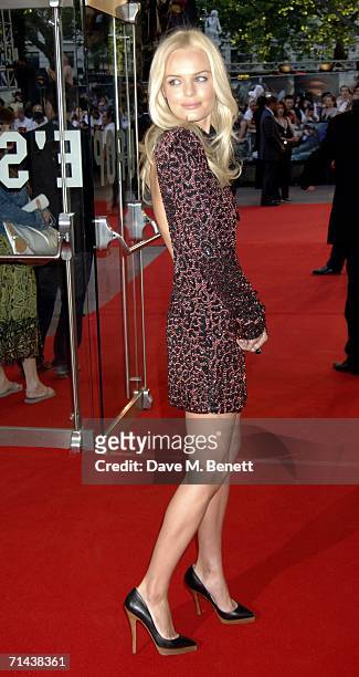 Actress Kate Bosworth arrives at the UK premiere of "Superman Returns" at Odeon Leicester Square on July 13, 2006 in London, England.