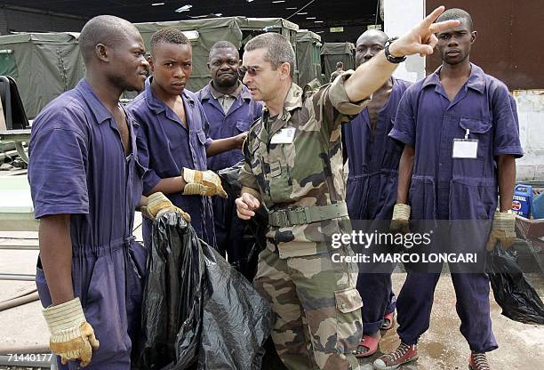 Kinshasa, Democratic Republic of the Congo: A French military officer, belonging to the European Force deployed in the Democratic Republic of Congo...